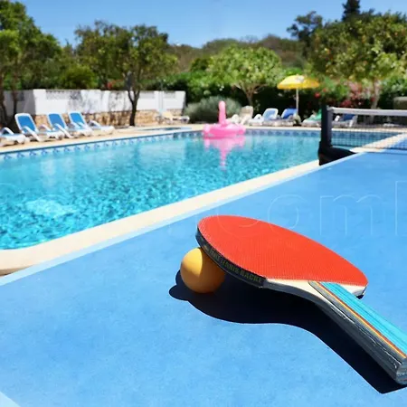 Casa Beachcomber Le Jardin Des Arts * Lagos
