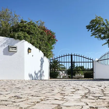 Casa Beachcomber Le Jardin Des Arts Apartment