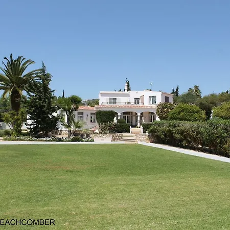 Casa Beachcomber Le Jardin Des Arts